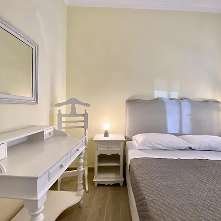 Panos Apartamento Anemomylos